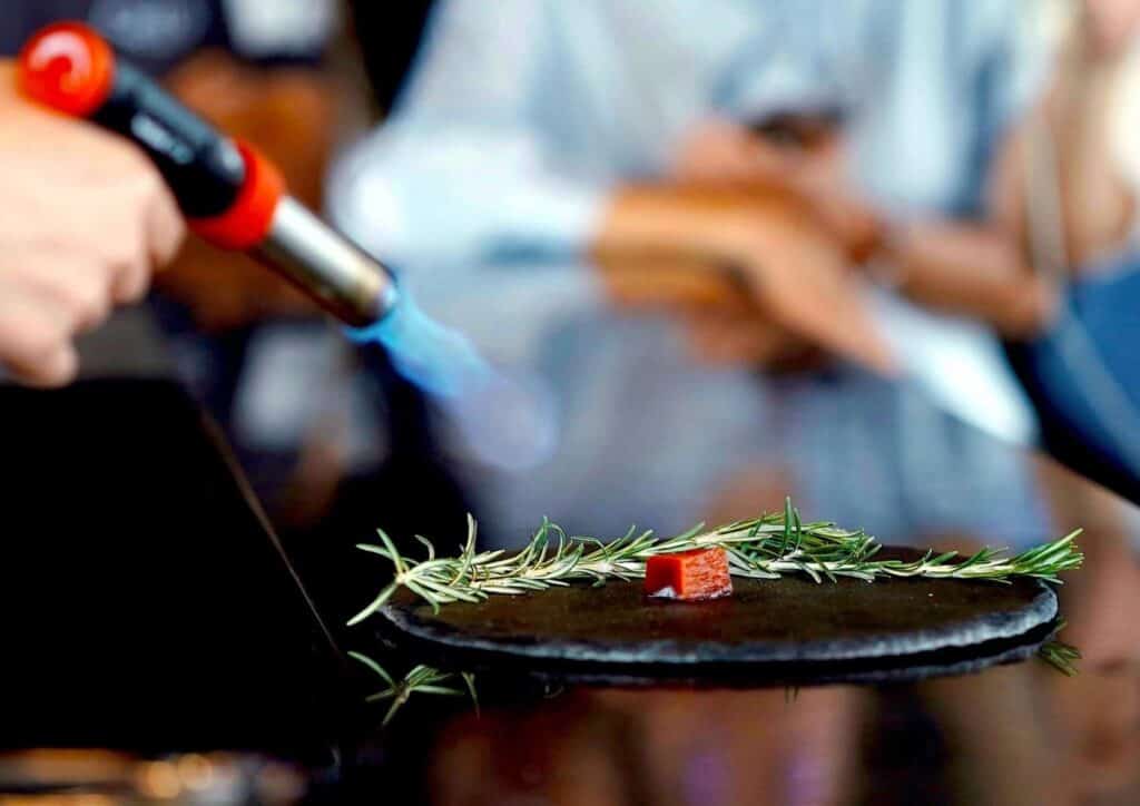 cellx cultivated meat on a plate