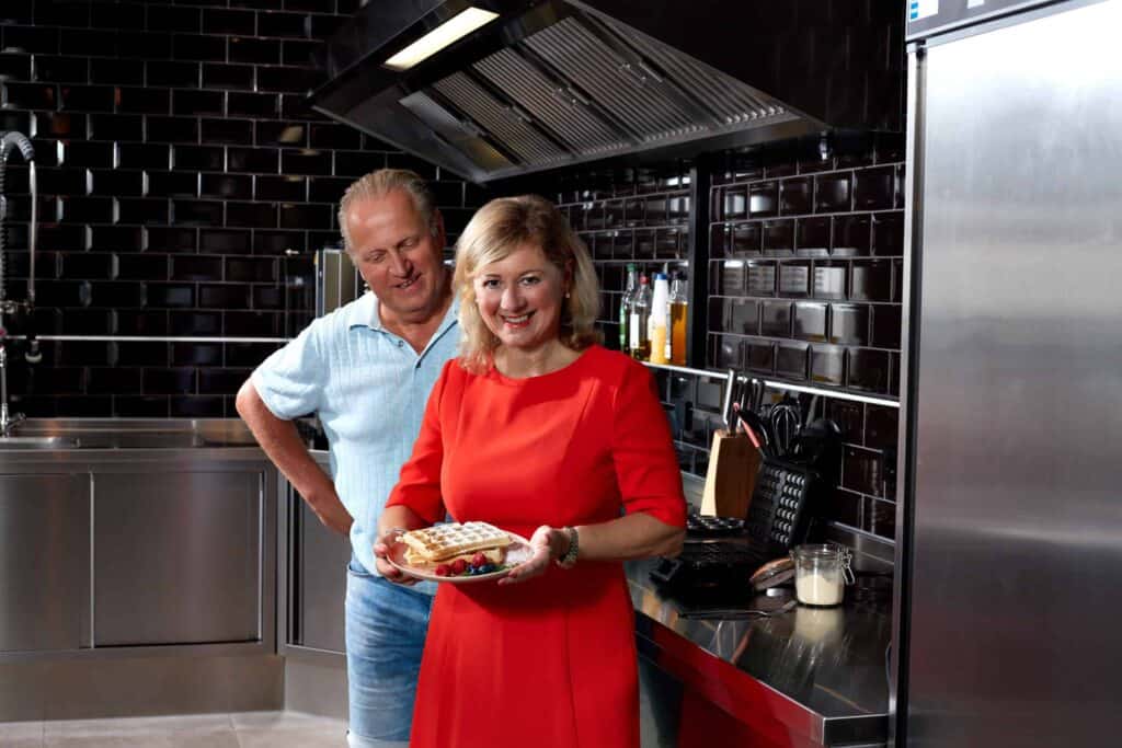 SueGarfitt-and-WimdeLaat