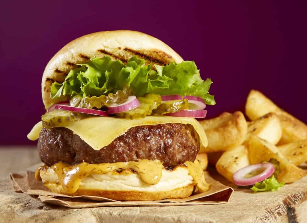 A cultivated meat burger