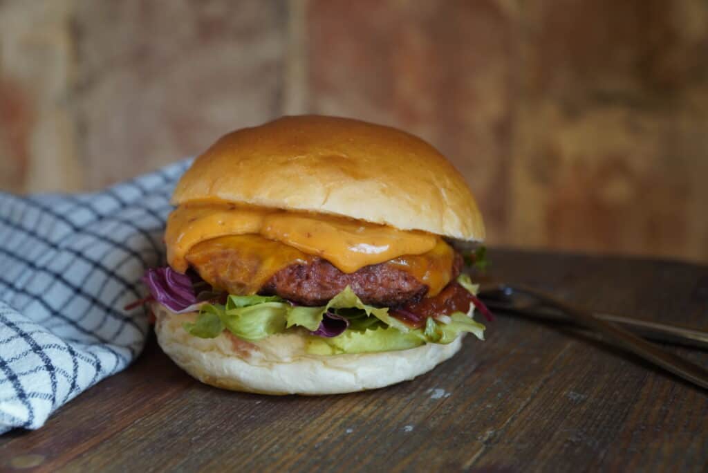 Kynda debuts a new mycelium ingredient in vegan burgers crafted by The Ranging Pig Co.