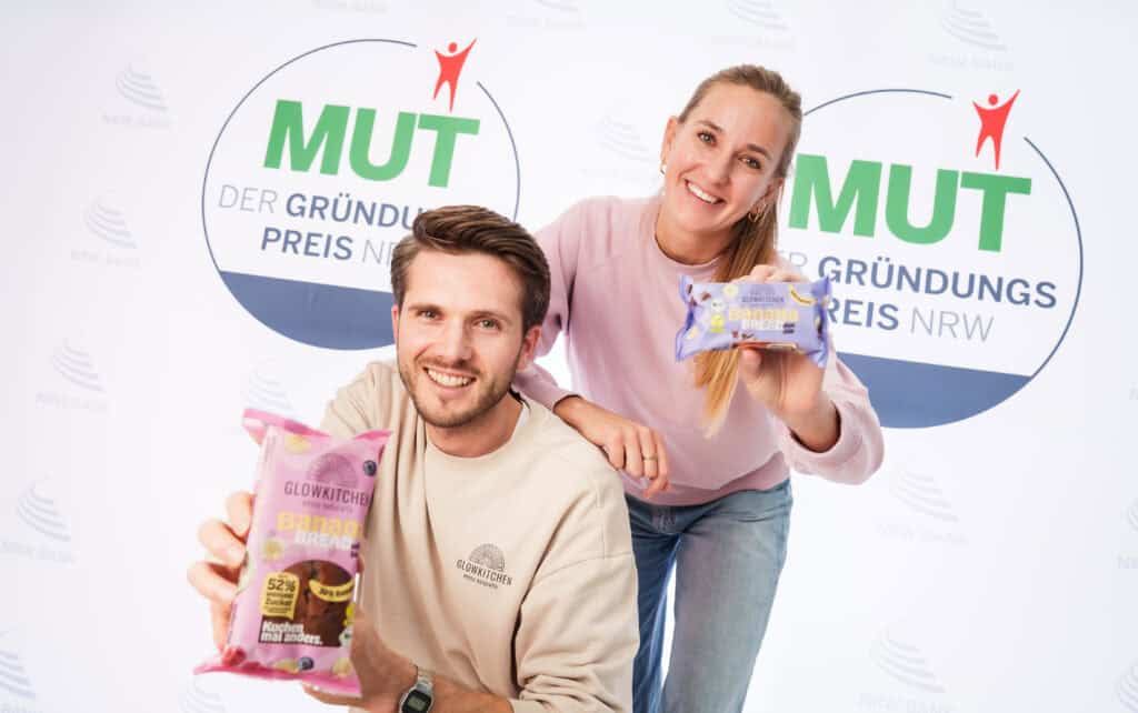 Marc-friedrich wetzel und johanna schlitt sind mit ihrem team von glowkitchen für mut – der gründungspreis nrw 2025 nominiert © nrw. Bank / udo geisler