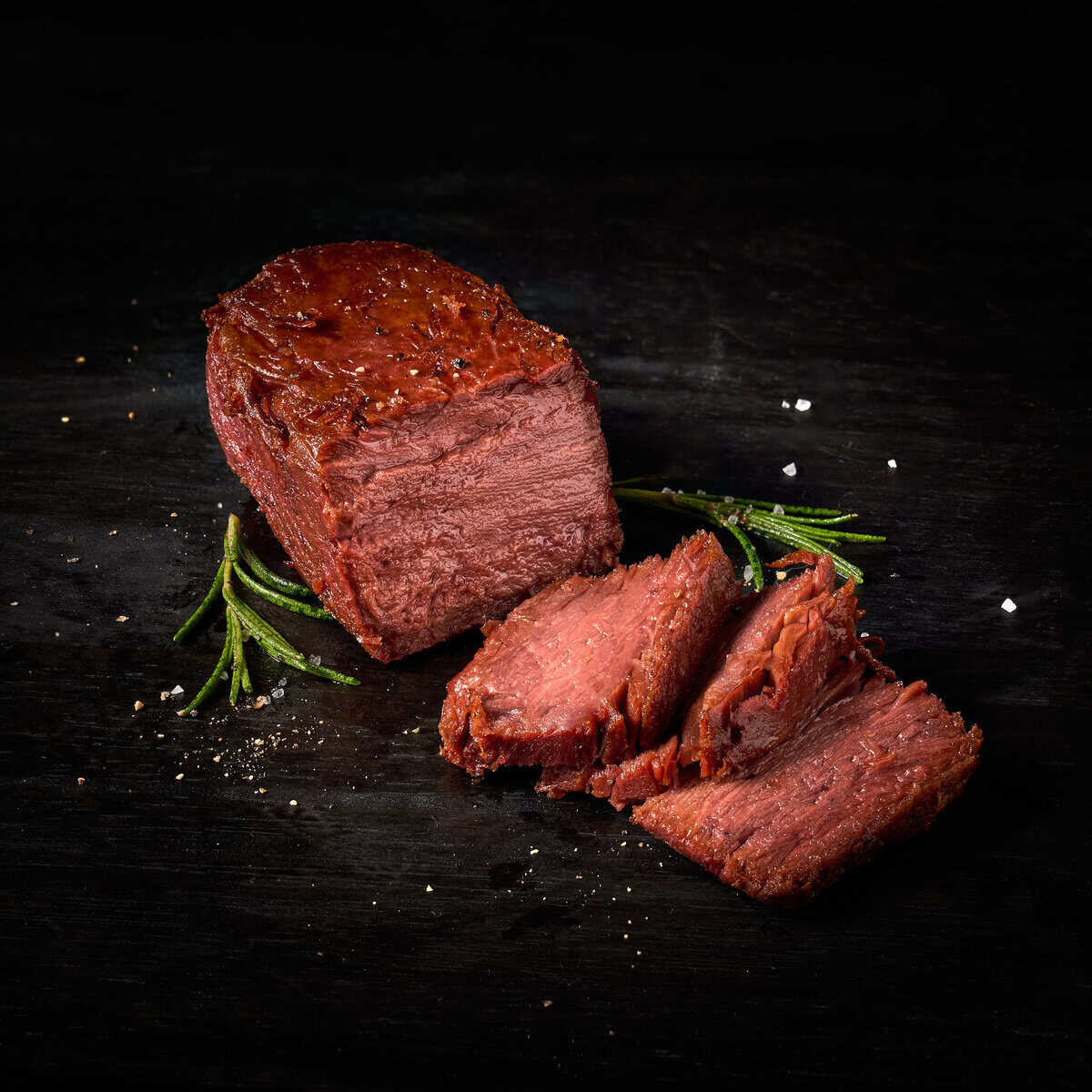 Pflanzenbasiertes steak von rival foods und this™