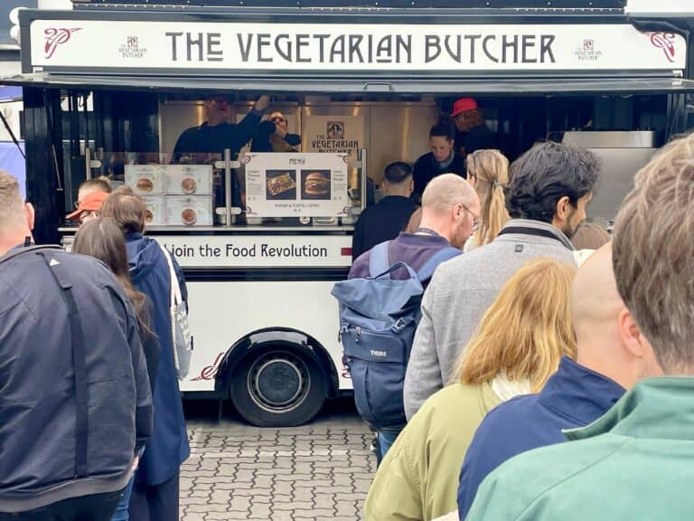 Food truck von the vegetarian butcher auf der omr 2026