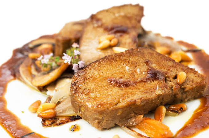 Sanygran Absorbs Nutrition &amp; Santé Iberia’s Vegan Line, Adding 60 Staff and a Barcelona Factory